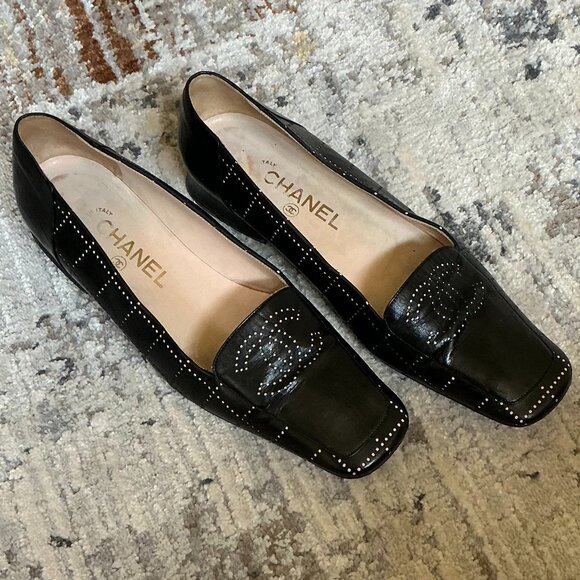 Chanel Flats - Picture 2 of 7